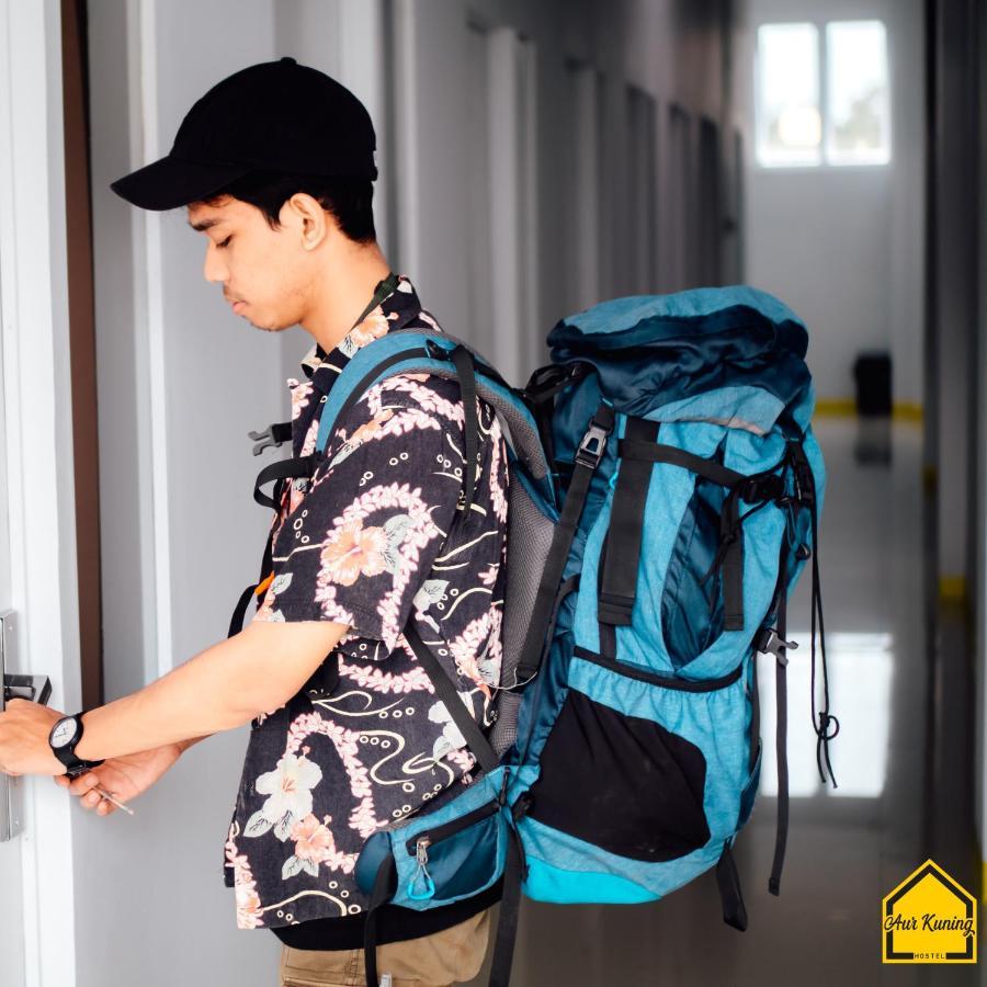 Aur Kuning Hostel Syariah Bukittinggi Ngoại thất bức ảnh