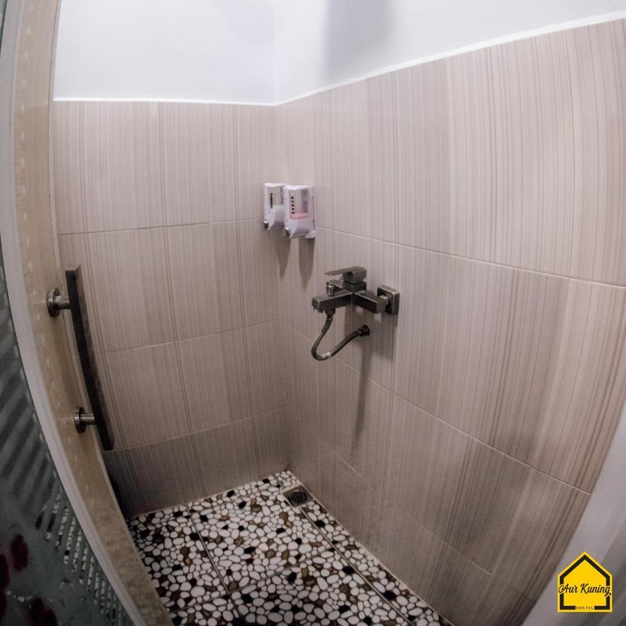 Aur Kuning Hostel Syariah Bukittinggi Ngoại thất bức ảnh